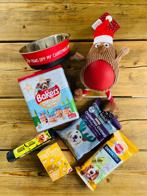 Christmas Dog Goodies Giveaways